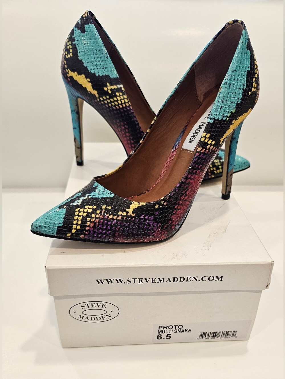 Steve Madden Proto Multicolor Snake Print Pump 6.5